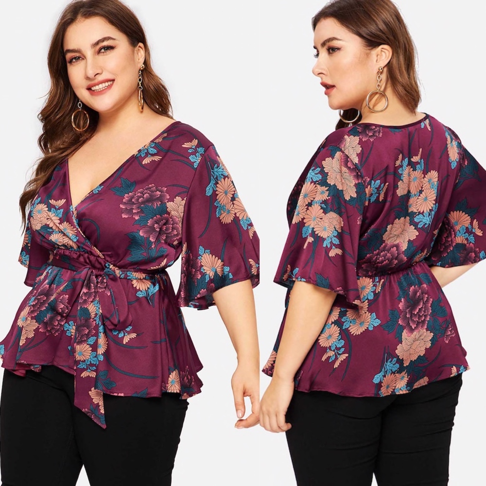 PLUS SIZE Floral Print top - Picture 2 of 2
